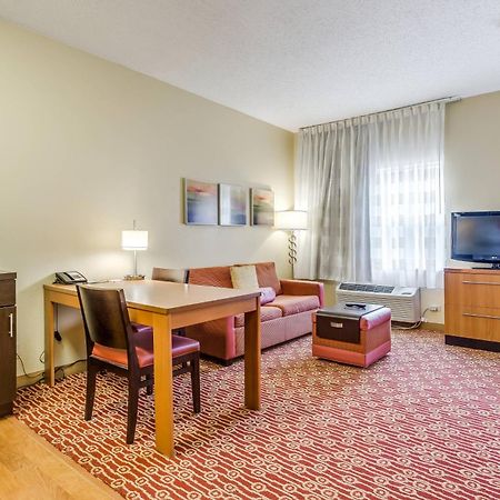 Towneplace Suites By Marriott Dallas Bedford Exteriér fotografie