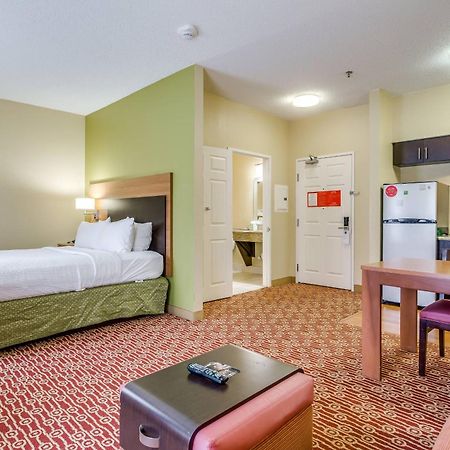 Towneplace Suites By Marriott Dallas Bedford Exteriér fotografie