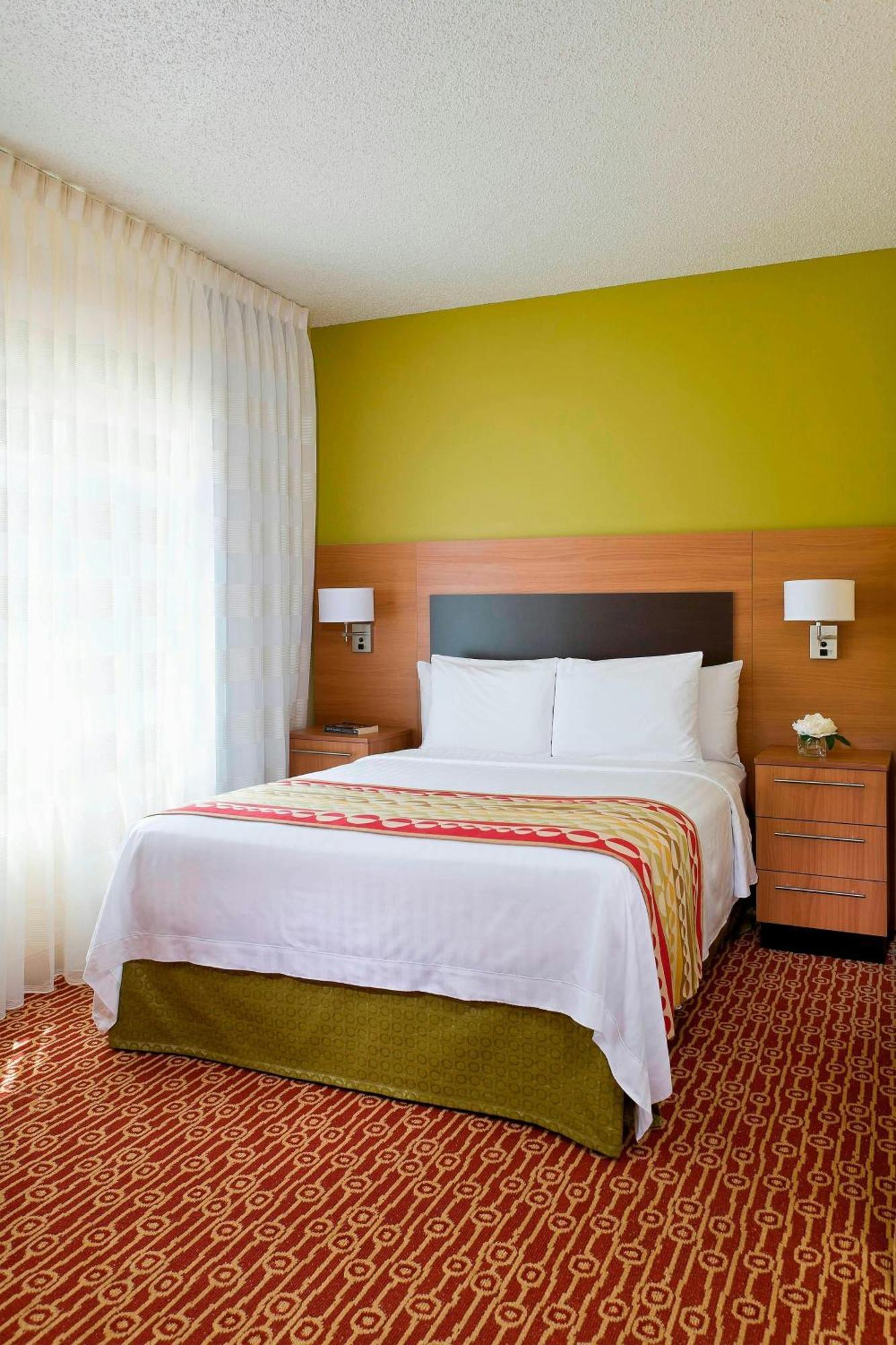 Towneplace Suites By Marriott Dallas Bedford Exteriér fotografie